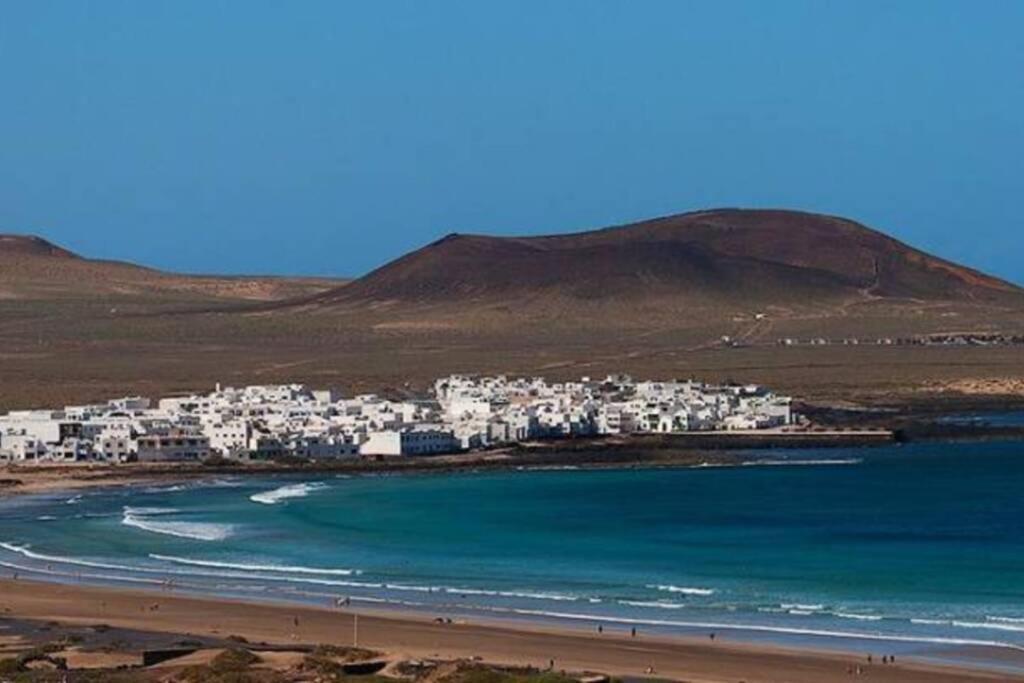 Apartamento La Ubilla Famara Luaran gambar