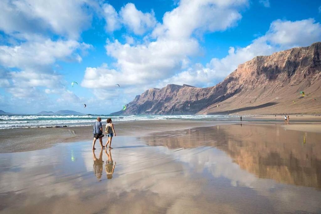 Apartamento La Ubilla Famara Luaran gambar